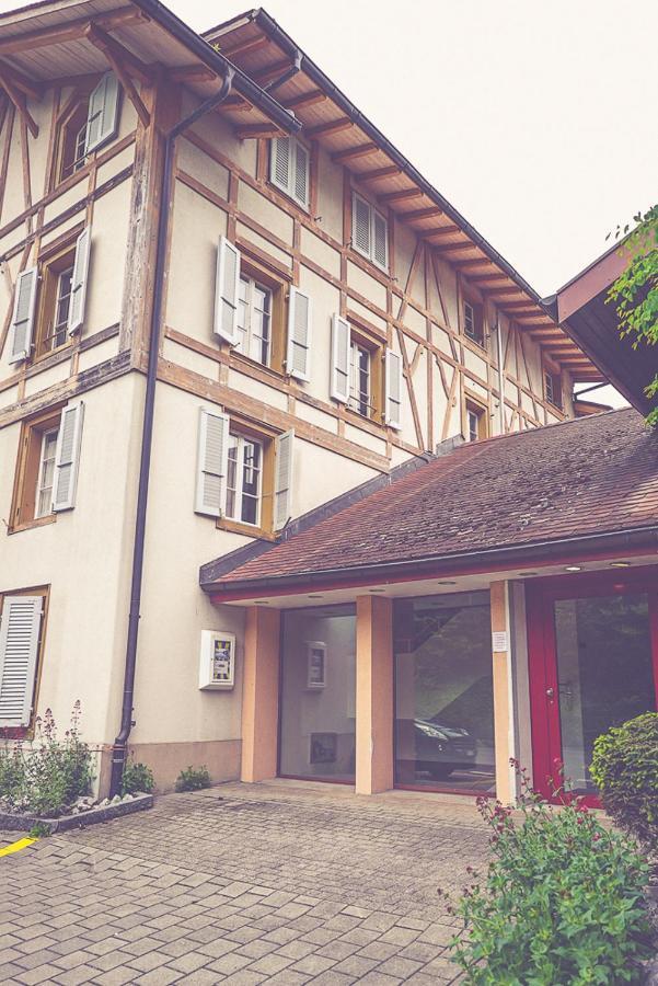 Family Room By Interlaken Parking Därligen 外观 照片