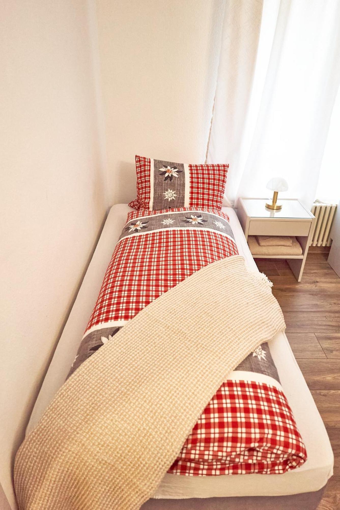 Family Room By Interlaken Parking Därligen 外观 照片